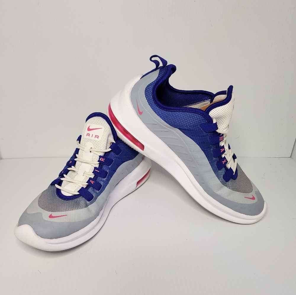Nike Air Max Axis, Blue and Grey, Nearly Mint, Size 8.5